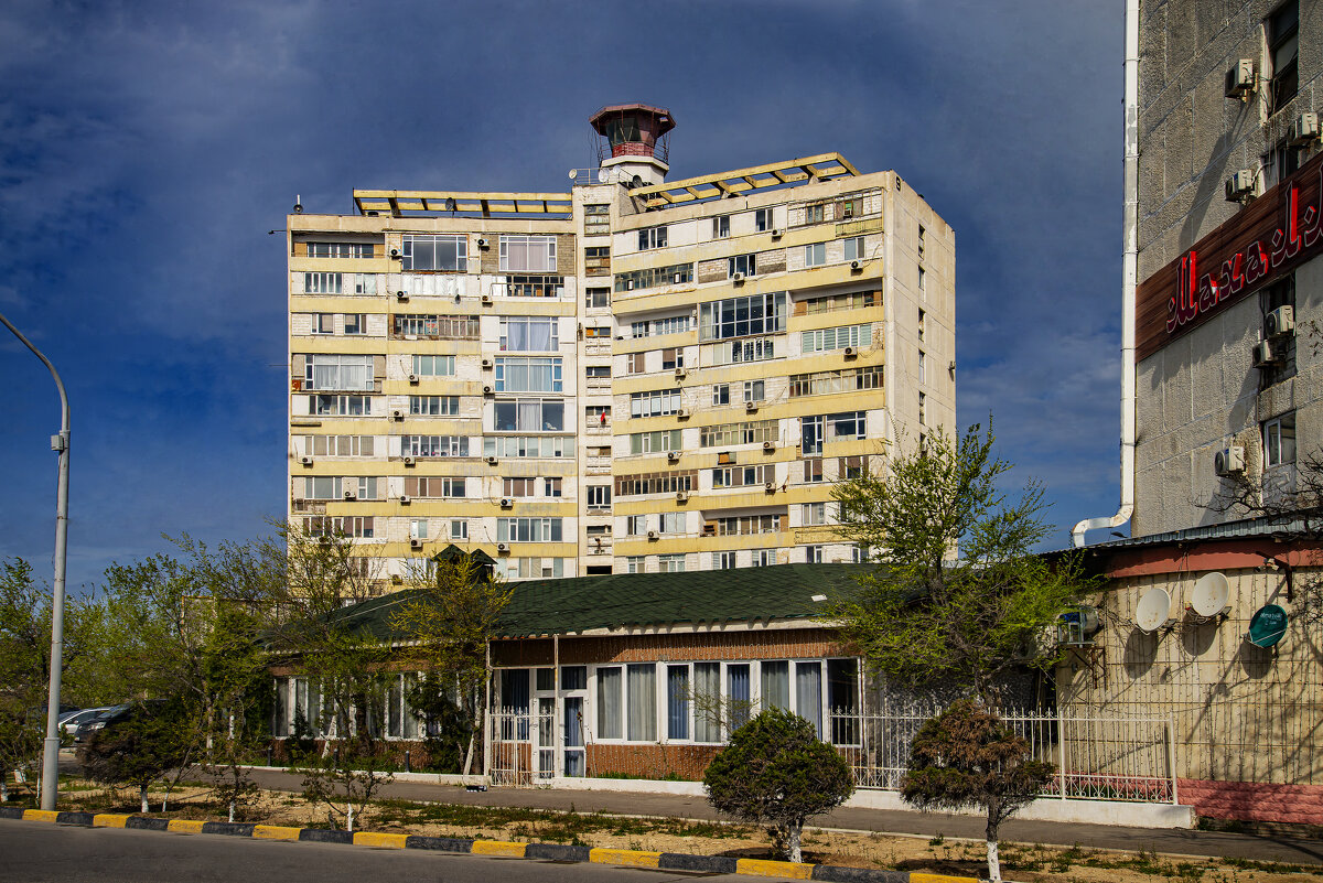 Актау - Анатолий Чикчирный