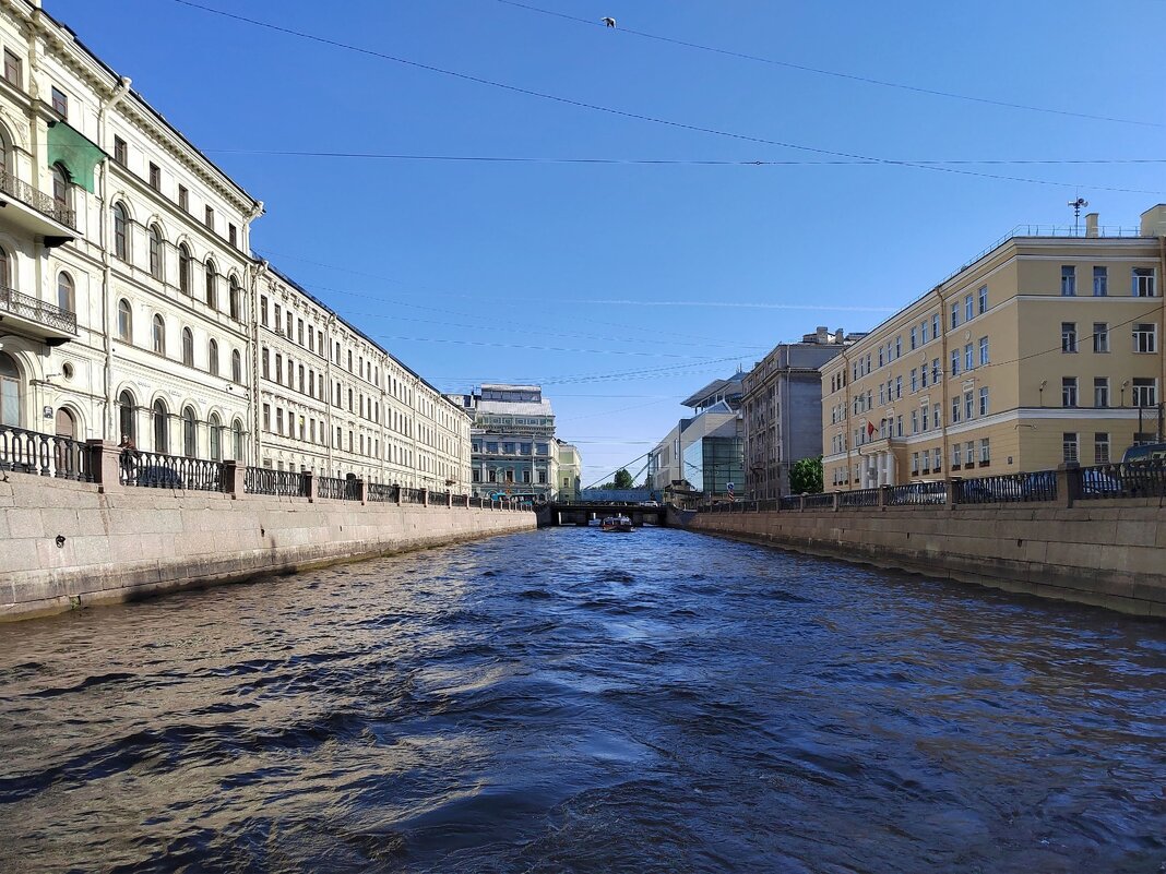 Крюков канал, экскурсия по рекам, снимала Саша - Фотогруппа Весна Крюков канал, экскурсия по рекам, снимала Саша - Фотогруппа Весна