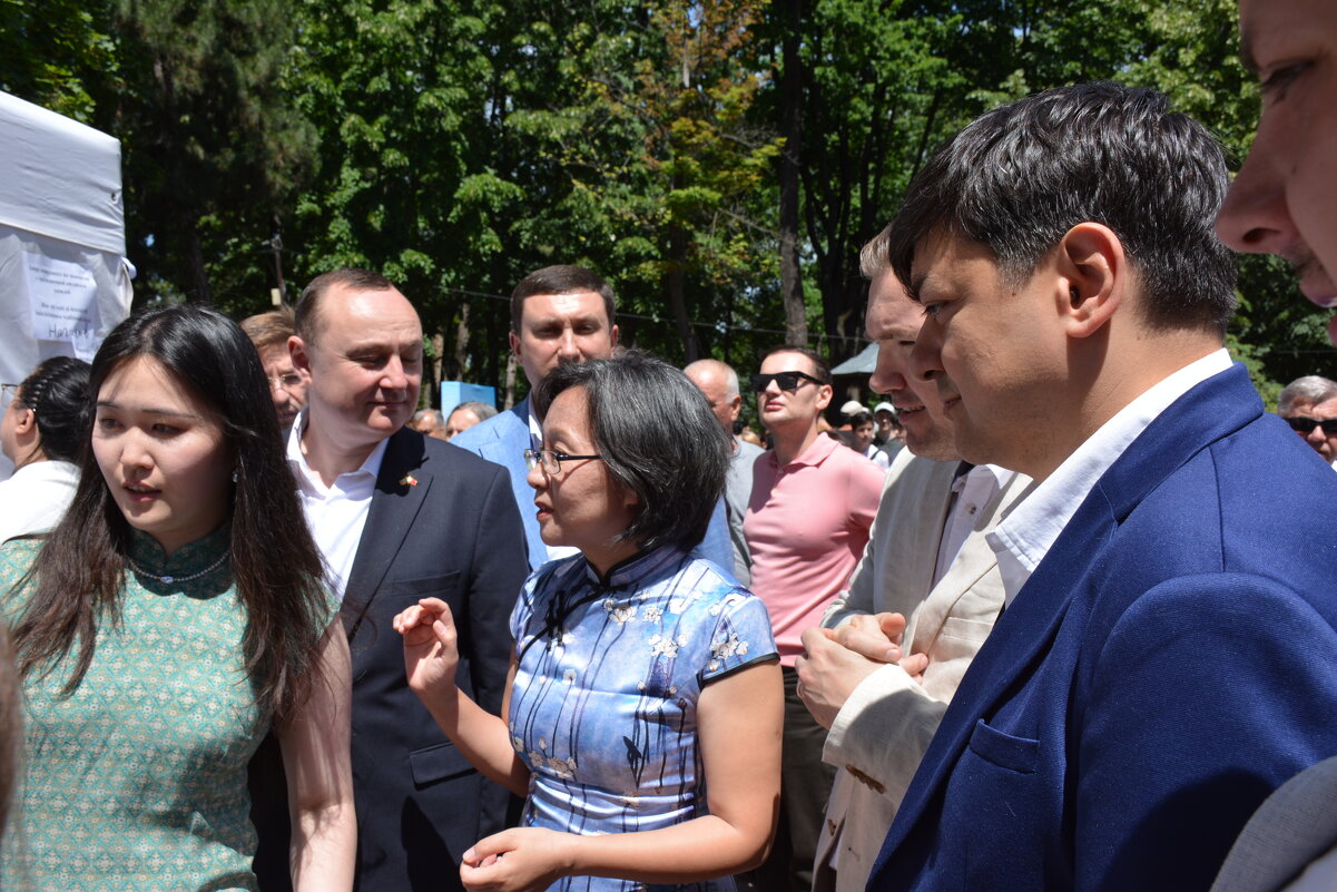 День Китая в Кишинёве 3 - александр донченко День Китая в Кишинёве 3 - александр донченко