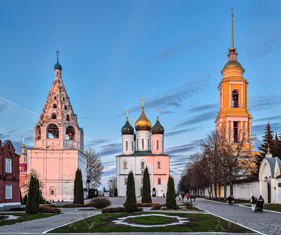 Вечером в Коломне - Eugene *