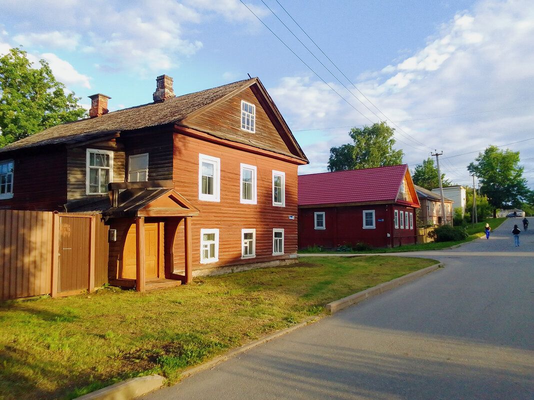 Вечерняя улица старого города - Сергей Кочнев