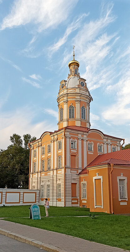 Александро - Невская лавра. - Лилия * Александро - Невская лавра. - Лилия *