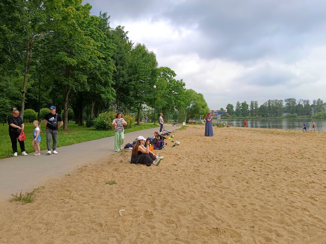 В летний день у реки - Мария Васильева