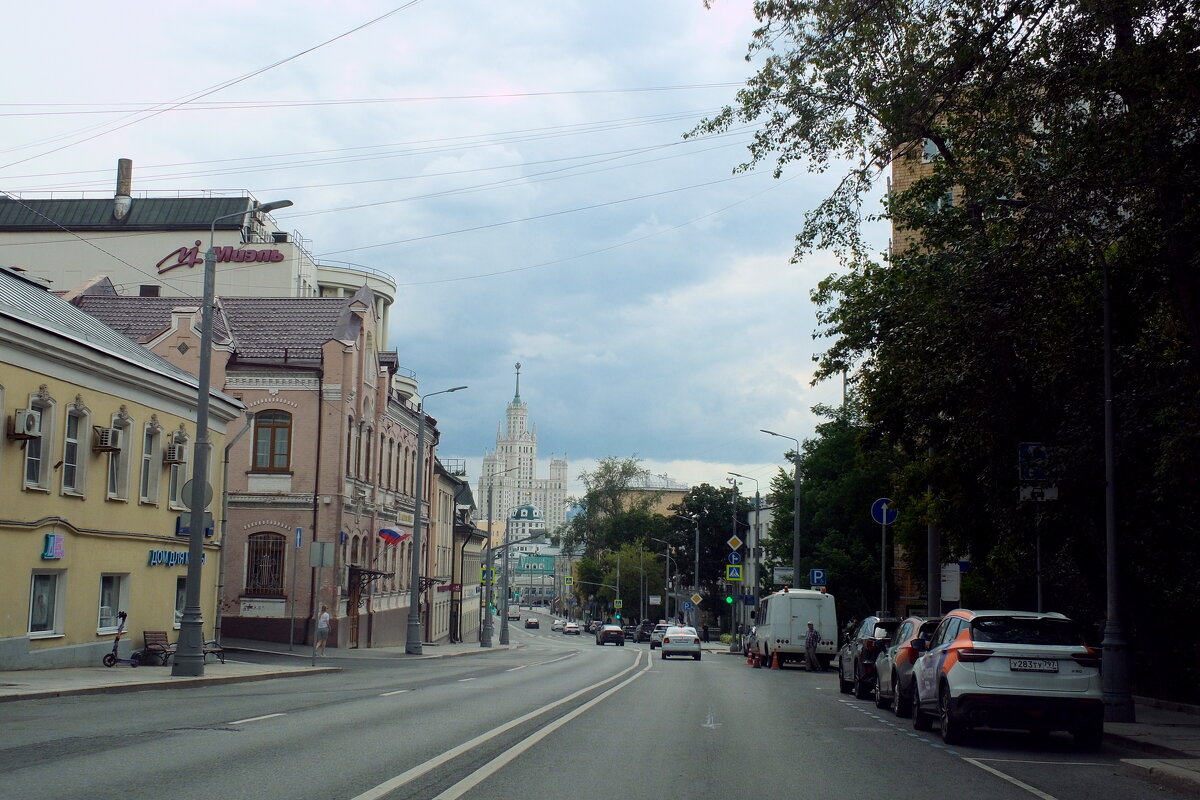Москва, столица... - Лютый Дровосек