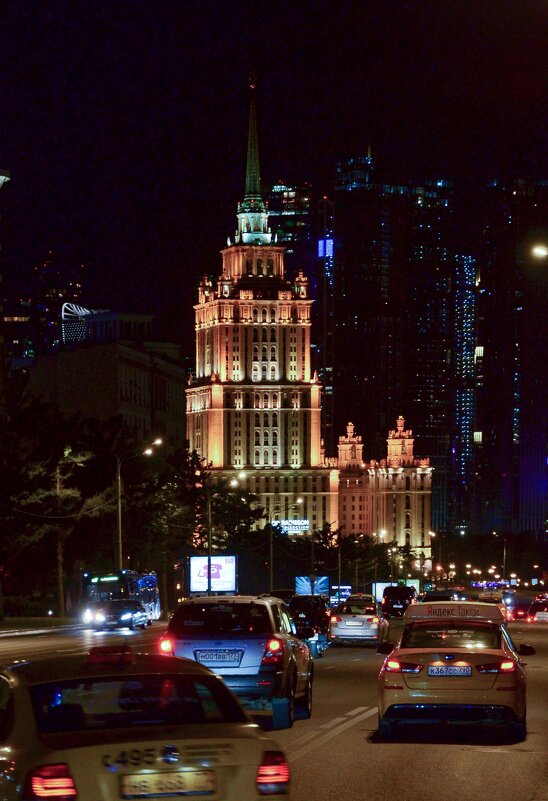 ул. Новый Арбат - Олег ул. Новый Арбат - Олег