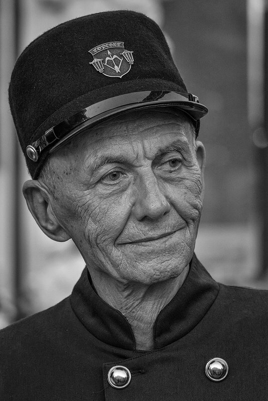 Брестский фонарщик. - Дмитрий Карасев
