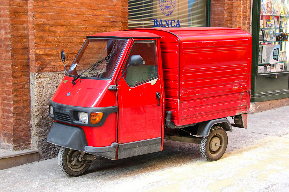 Piaggio Ape 50 - итальянский городской трудяга - Сергей Сомихин Piaggio Ape 50 - итальянский городской трудяга - Сергей Сомихин