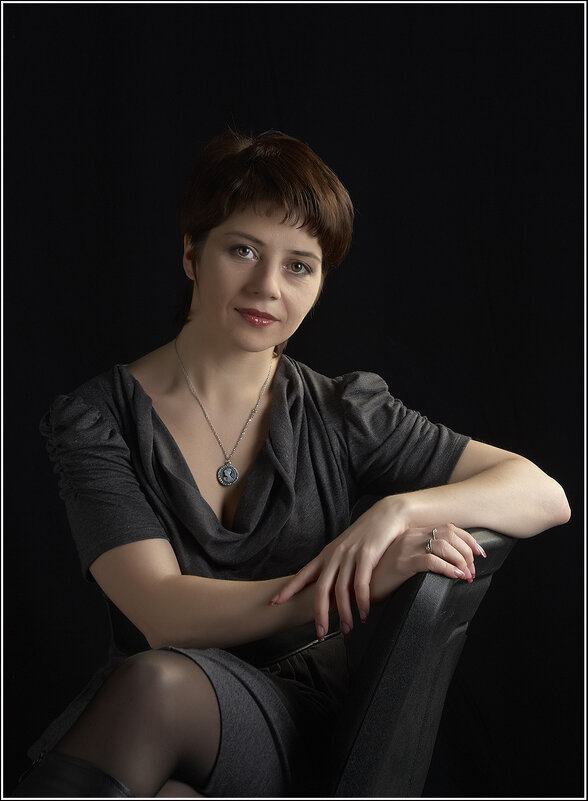 Студийный портрет *** Studio portrait - Aleksandr Borisov