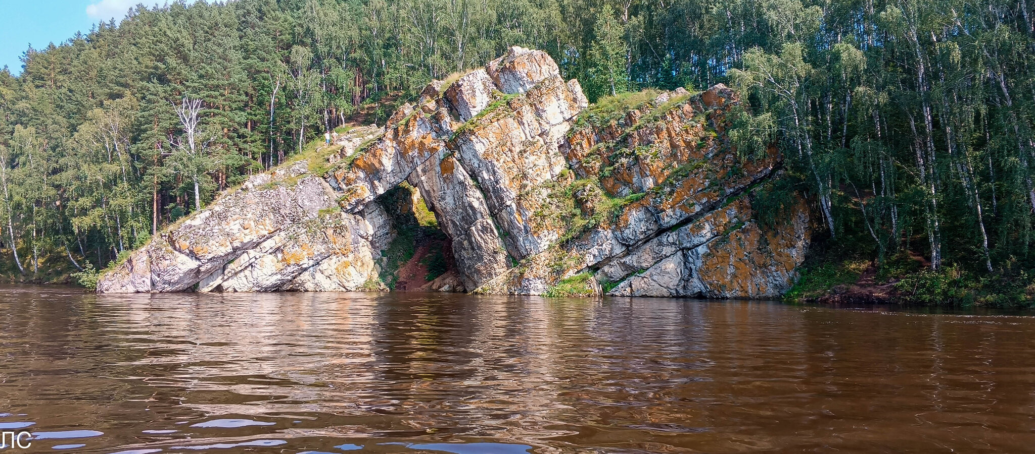 Природный памятник «Каменные ворота» :: Любовь Сахарова
