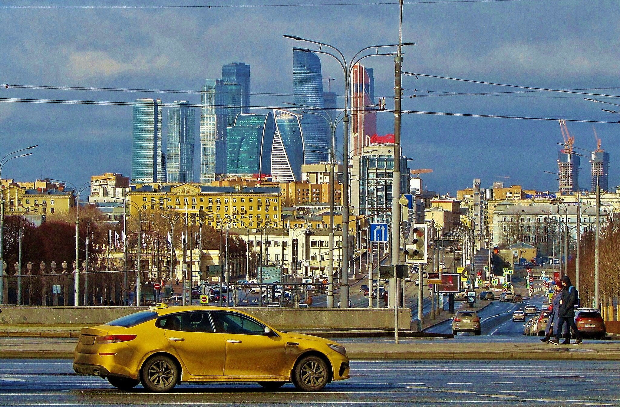 ... жёлтое такси..московским утром.. :: galalog galalog ... жёлтое такси..московским утром.. :: galalog galalog