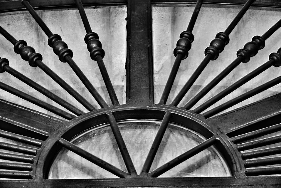 Окно - Алла Шапошникова