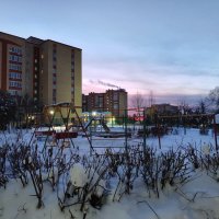 Рассвет в городе :: Денис Бочкарёв