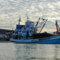 Рыболовное судно :: Иван Литвинов