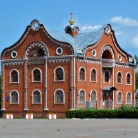 Новочебоксарск. Административное здание Свято-Владимирского собора. :: Пётр Чернега