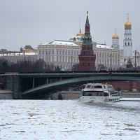 уплывает старый год :: Олег Лукьянов