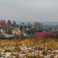 Домики на склоне оврага :: Сергей Цветков