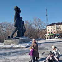 Воскресная прогулка :: Андрей Хлопонин