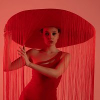 Девушка в шляпе :: Лилия Селезнева