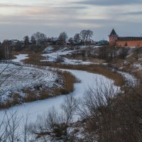 Каменка петляет через весь Суздаль :: Сергей Цветков