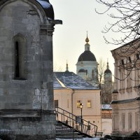 В Спасо-Андрониковом монастыре :: Виктор Берёзкин