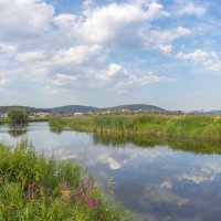 Летнее утро на реке Миасс. :: Алексей Трухин