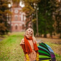Девушка с зонтом :: Евгений Ермаков