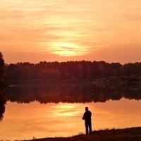 Рыбалка на закате :: Сергей Швечков