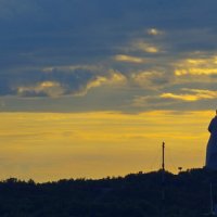 Памятник "Алеша" :: Сергей Швечков