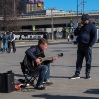 Городская Зарисовка :: юрий поляков