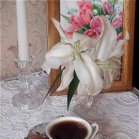 Утренний кофе с цветами и сладостями! :: Нина Андронова