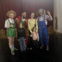 Клоуны,в городе :: Андрей Хлопонин