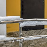И сверху и снизу снег может лежать :: Валерий Иванович