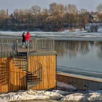 "Набирается силы весенней река..." :: Сергей Шатохин 