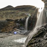 Один из бесчисленных водопадов Исландии — Скутафосс :: Георгий А