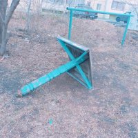 Выбросили чье-то детство. :: Игорь Солдаткин