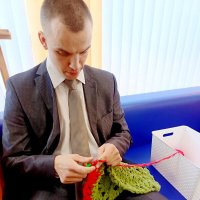 Андрей Барсук за работой... :: Vladimir Semenchukov