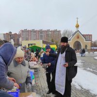 19 апреля в храме св.апостола Андрея Первозванного :: Татьяна Лютаева