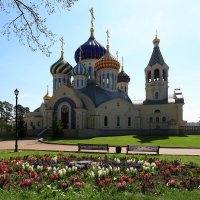 Храм  Игоря Черниговского ,Переделкино :: Ninell Nikitina