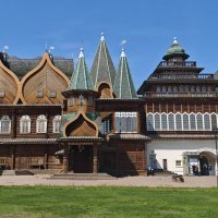 Дворец царя Алексея Михайловича в Коломенском :: <<< Наташа >>>