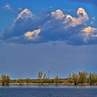Май...Над протокой Сырой Аган...небожители на облаках! :: Владимир 