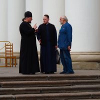 Будни Александро-Невской лавры :: Магомед .