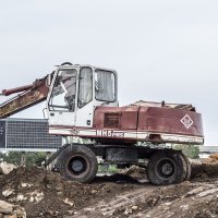 Индустриальный пейзаж с чудесным экскаватором :: Коля Лукашов