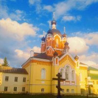 Крестовоздвиженский храм :: Сергей Кочнев