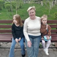 На лавочке :: Андрей Хлопонин