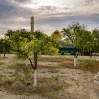 Май :: Анатолий Чикчирный