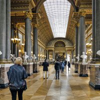 По "улице" с французскими лицами :: Alexandеr P