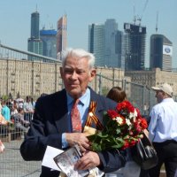 Парк Победы 9 мая 2013 :: Наталья Rosenwasser Парк Победы 9 мая 2013 :: Наталья Rosenwasser