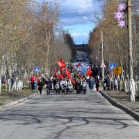 Течёт река бессмертного полка :: Ольга 