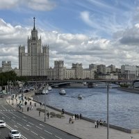 Высотка на Котельнической набережной и Москворецкая набережная :: <<< Наташа >>>