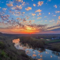 апрельский восход :: Виталий Емельянов
